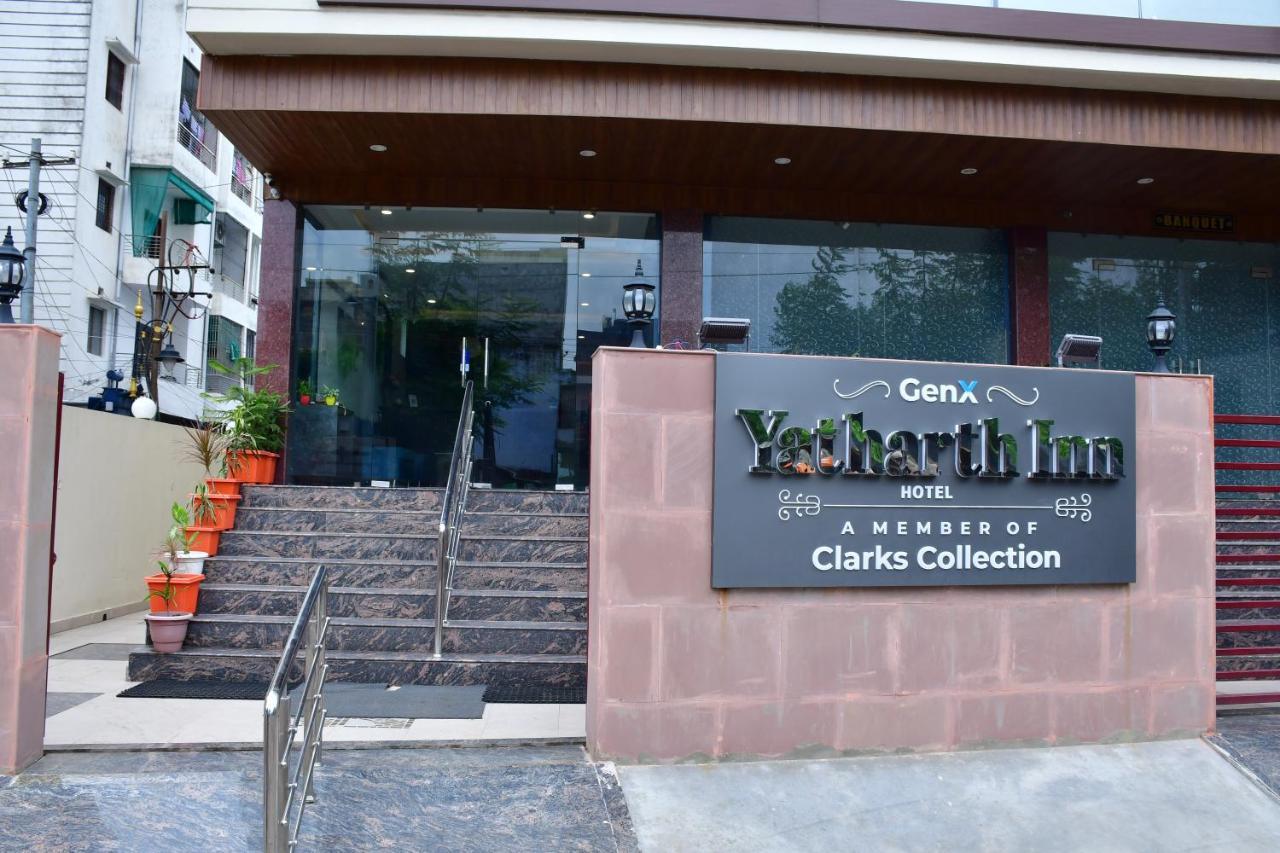 Hotel Yatharth Inn Varanasi Exterior foto